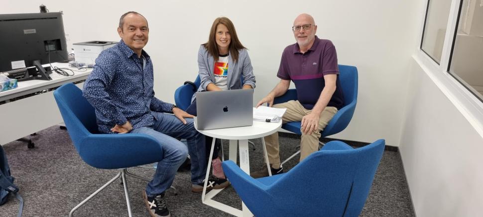 From left: Professor Vicent Moliner, Dr. Katarzyna Świderek, Professor Piotr Paneth