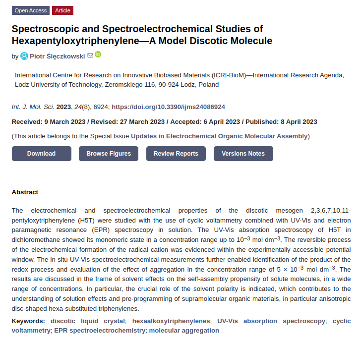 Spectroscopic and Spectroelectrochemical Studies of Hexapentyloxytriphenylene—A Model Discotic Molecule